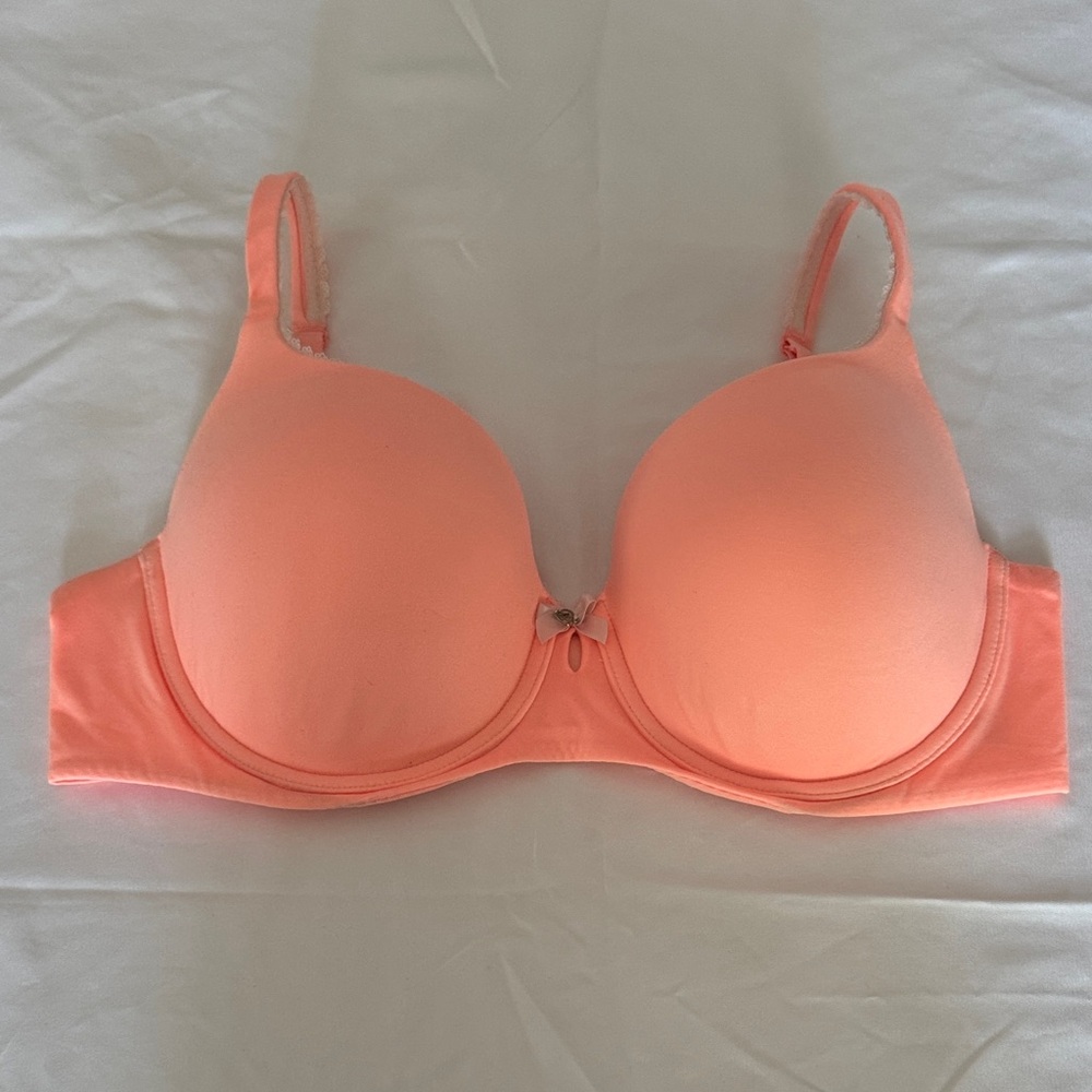 Victoria's Secret Body by Victoria Lined Demi Peach Underwire Bra